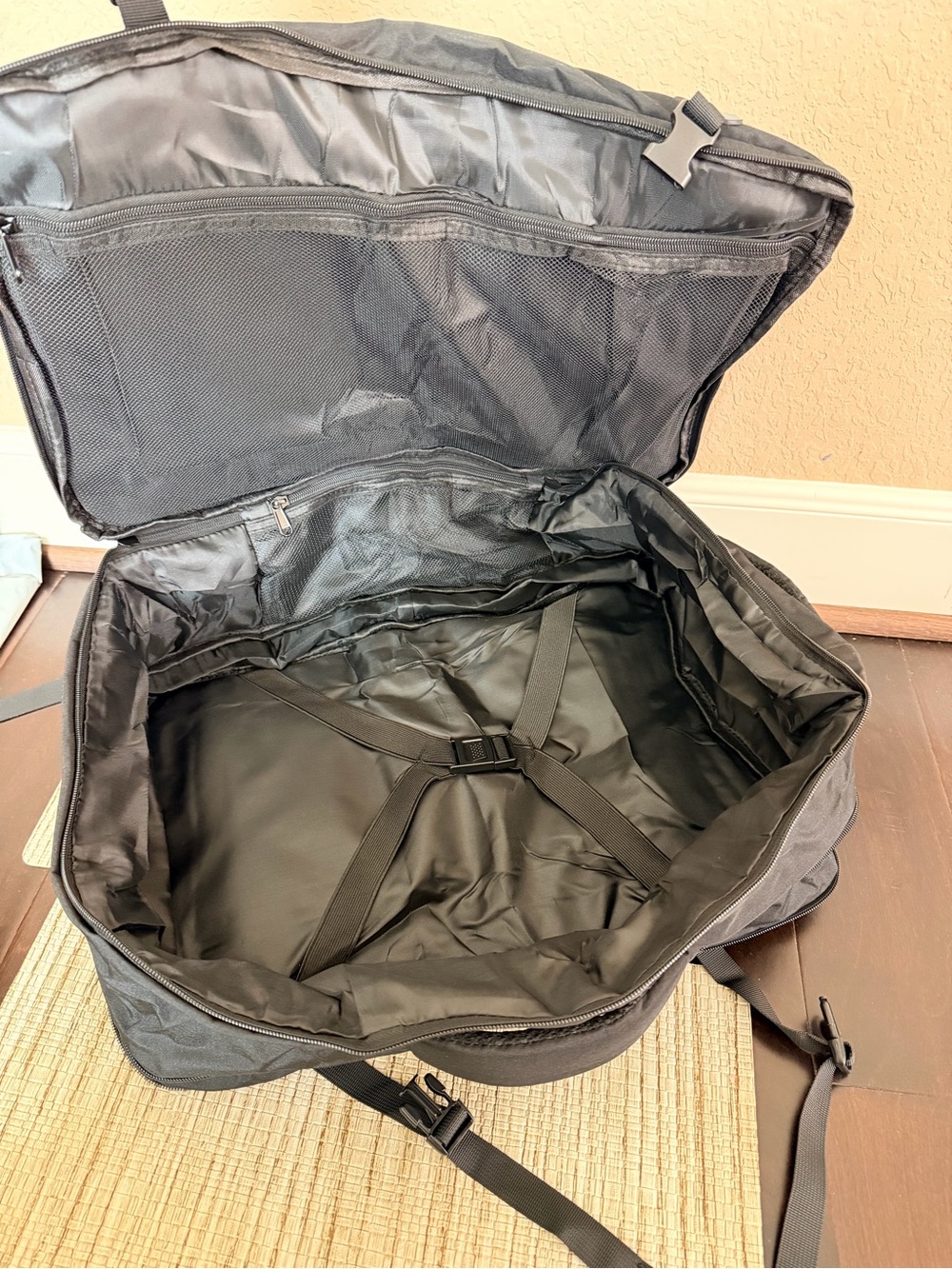 Travel Backpack Expandable - Picture 10 of 10